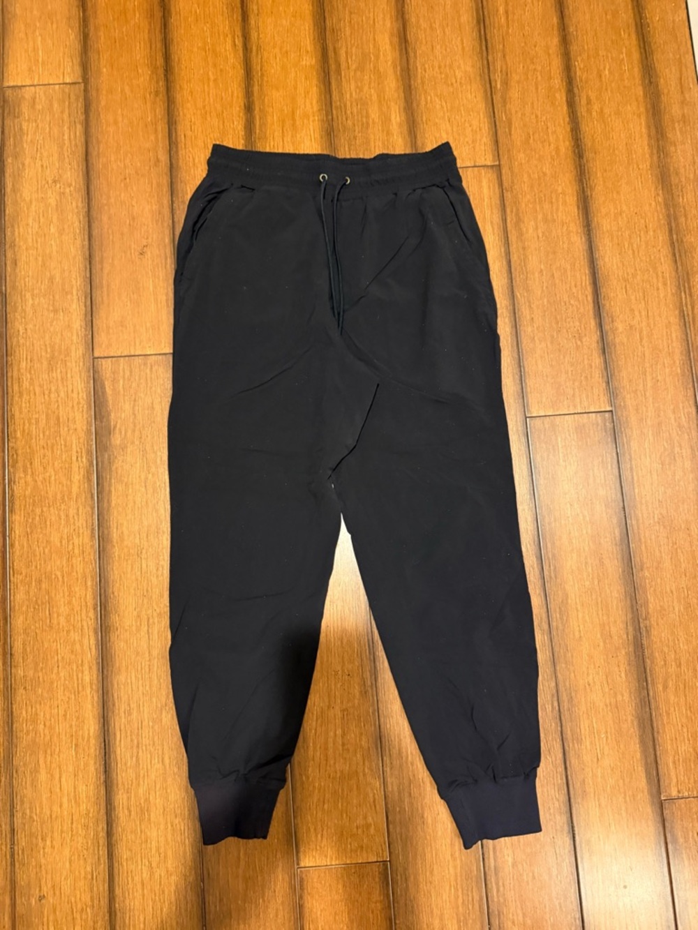 ALO Men's Black Joggers
